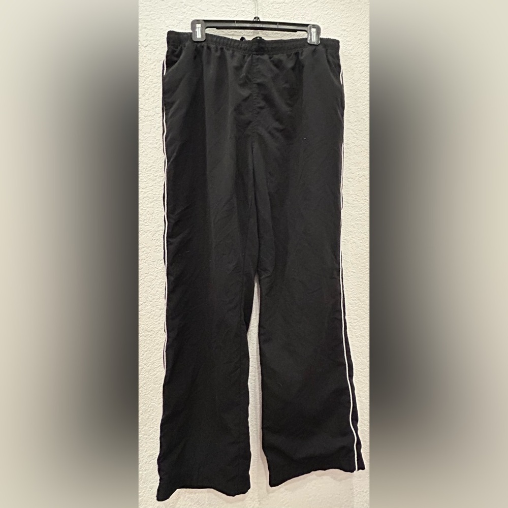 Kim Rogers Black Active Pants B5